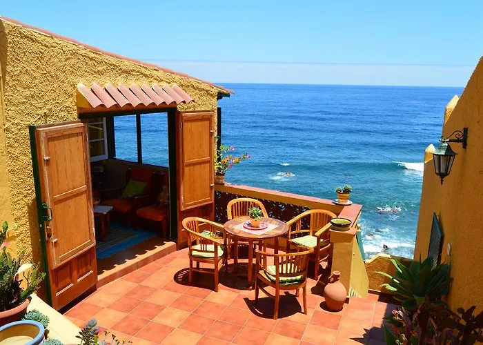 Virgen Del Rosario *